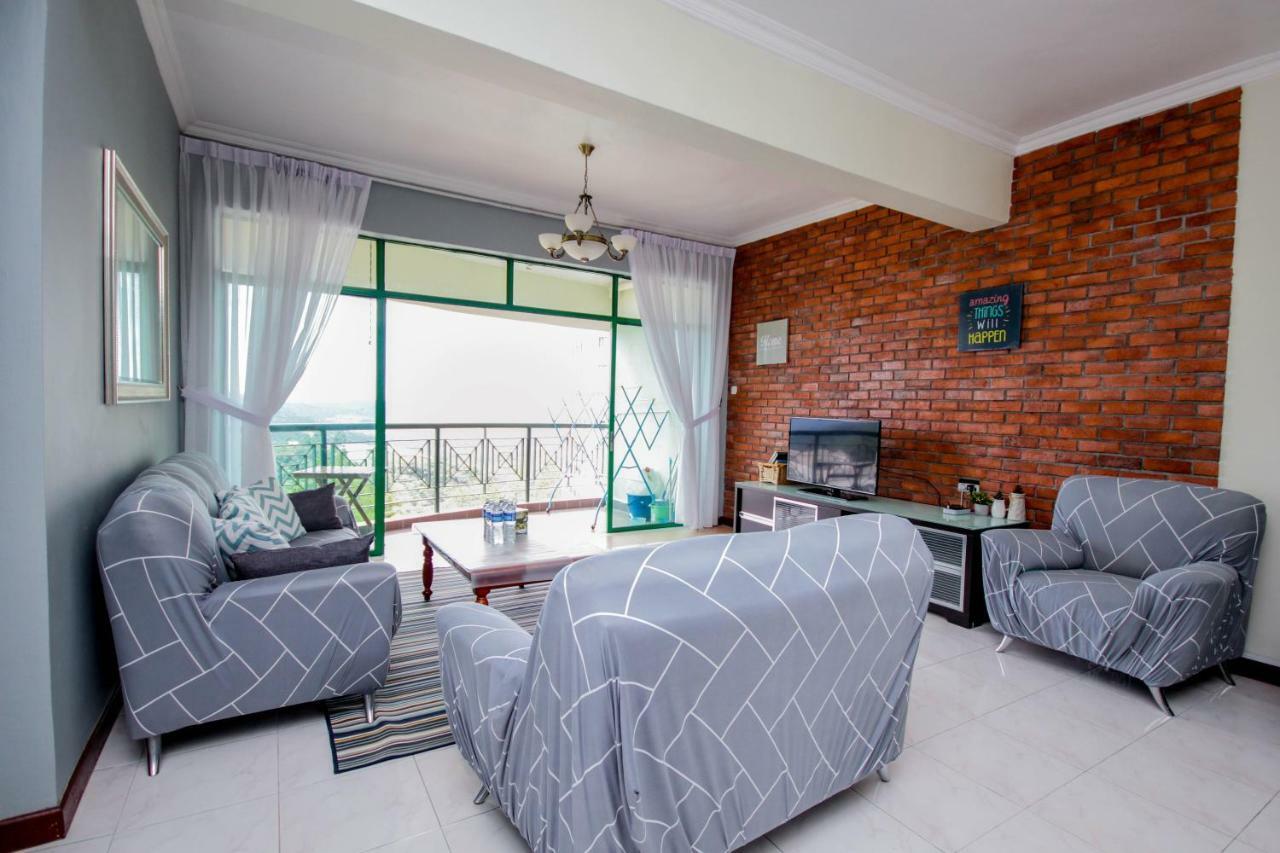 Fun Apartment @ Equatorial Hill Resort Камерон-Гайлендс Екстер'єр фото
